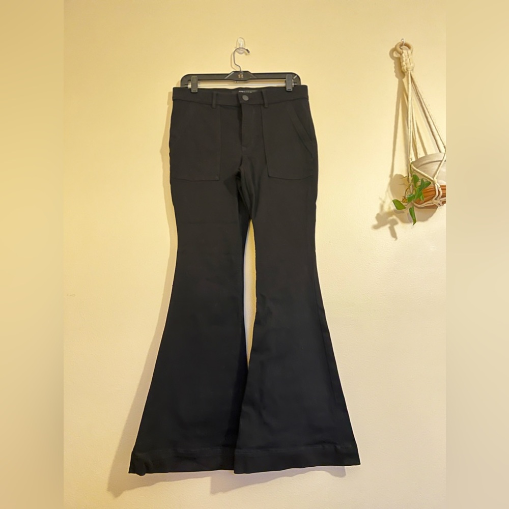 NEVER WORN Express Black Bell Flare Jeans - Size 8 - Picture 8 of 8